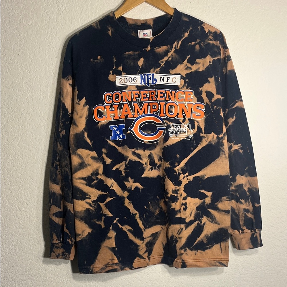 Chicago Bears NFL‎ Black and Tan Tie-Dye Shirt